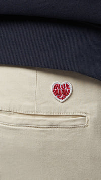 PANTALÓN CHINO MUJER HEART BEIGE