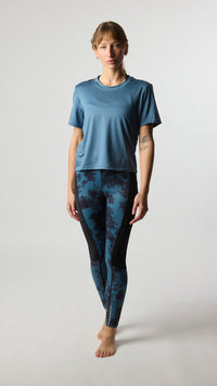 DARK BLUE TRAIN WOMAN TEE