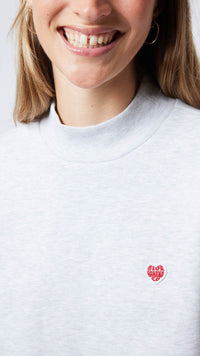 SUDADERA MUJER HEART LIGHT GREY MELANGE