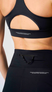 DEEP BLACK ACTIVE WOMAN TOP