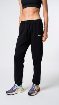 DEEP BLACK TECH PANTS