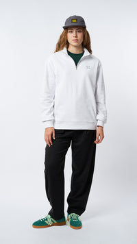 WHITE REEF HALF ZIP CREW